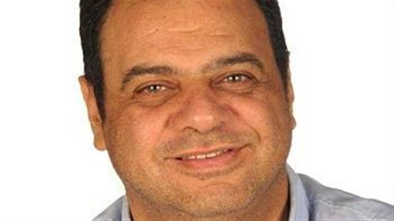 أحمد عاطف، فيتو 