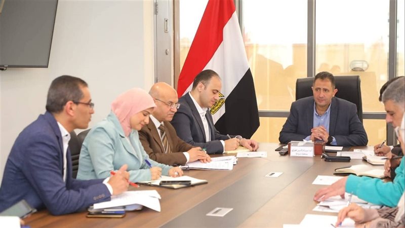 محافظ دمياط يتابع