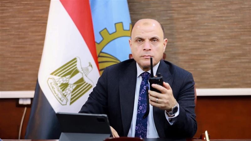 محافظ الغربية يرفع