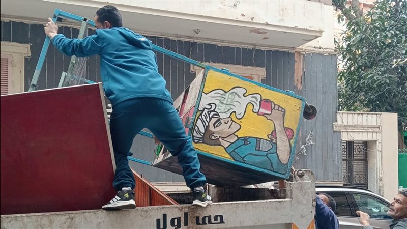 جانب من تنفيذ الحملة،فيتو