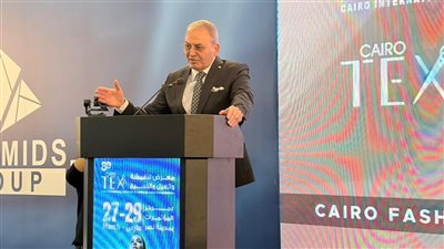 محمد عبد السلام: صناعة الملابس الجاهزة في مصر تشهد تطورًا متسارعًا