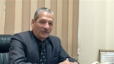 حكاية دموع صديقي الموظف السابق بالحكومة