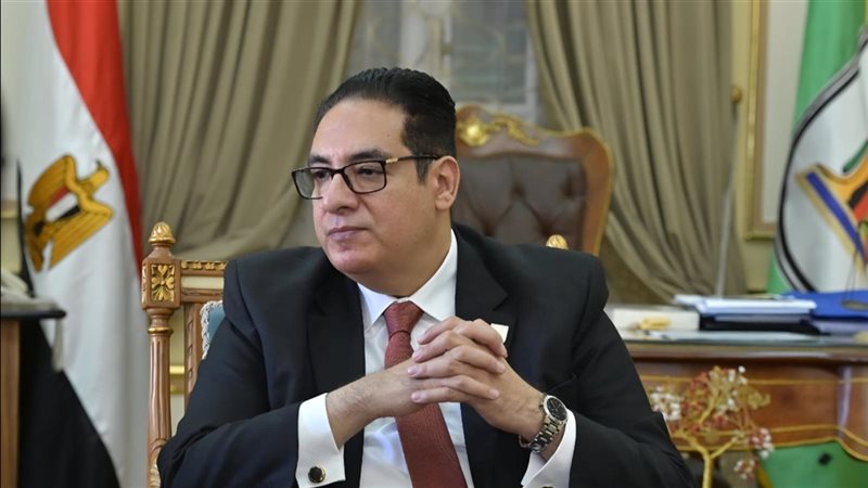 رئيس جامعة القاهرة