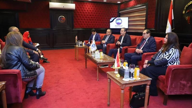 استقبال وفد السفارة