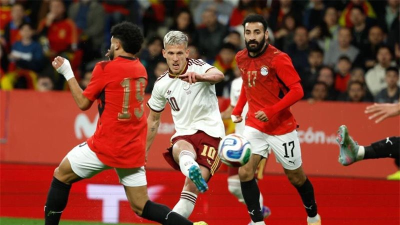 مصر وإسبانيا، فيتو