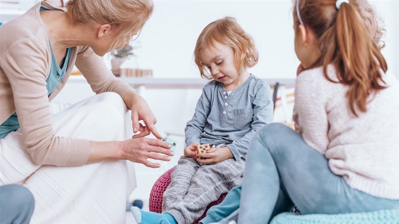 تعزيز ثقة الطفل بنفسه،