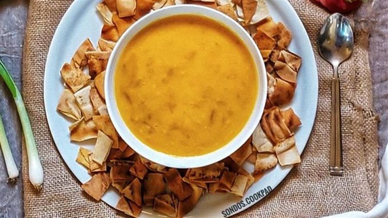شوربة العدس