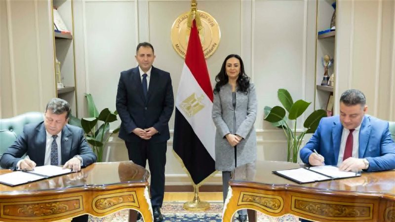 اتفاق بين التضامن