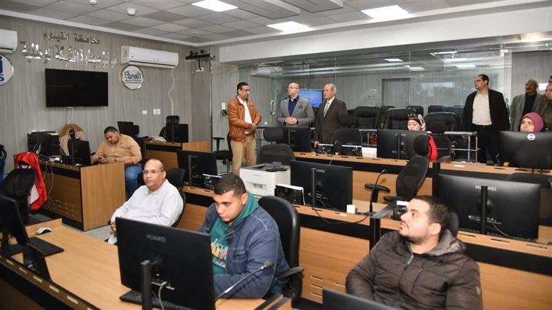 محافظ الفيوم يتابع