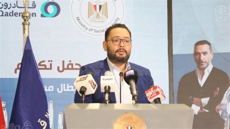 الفنان أحمد رزق،