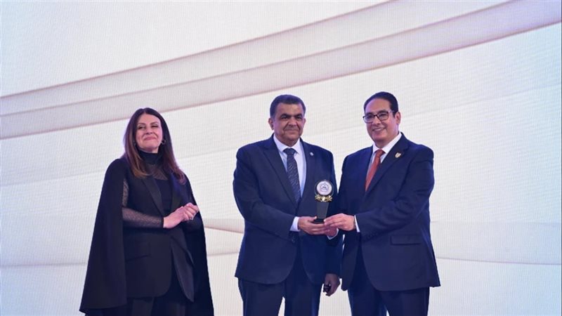 افتتاح مؤتمر طب أسنان