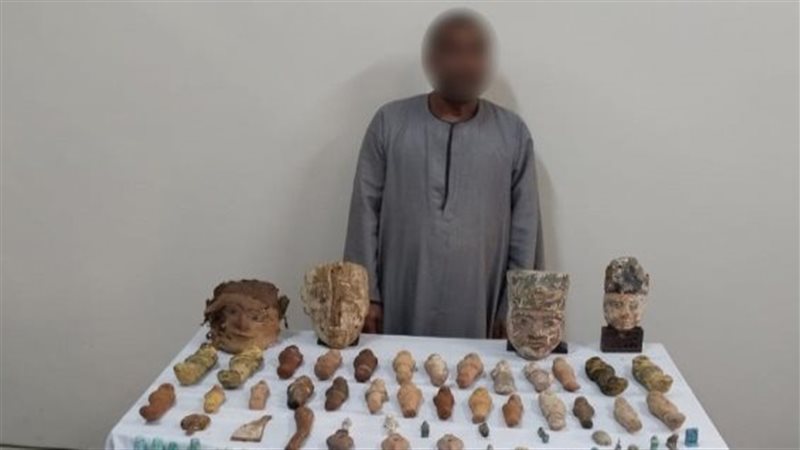 ضبط 277 قطعة أثرية