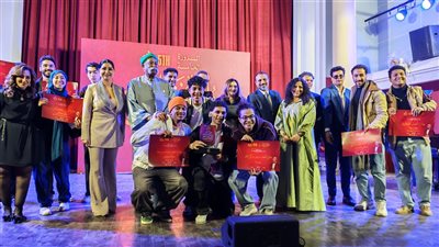  ملتقى نغم للمسرح بالإسكندرية يكرم لجان التحكيم والهيكل الإداري 