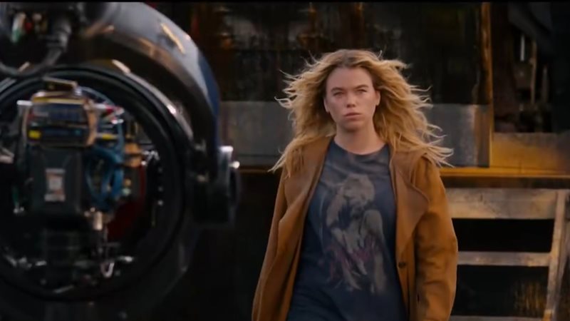 Supergirl، فيتو