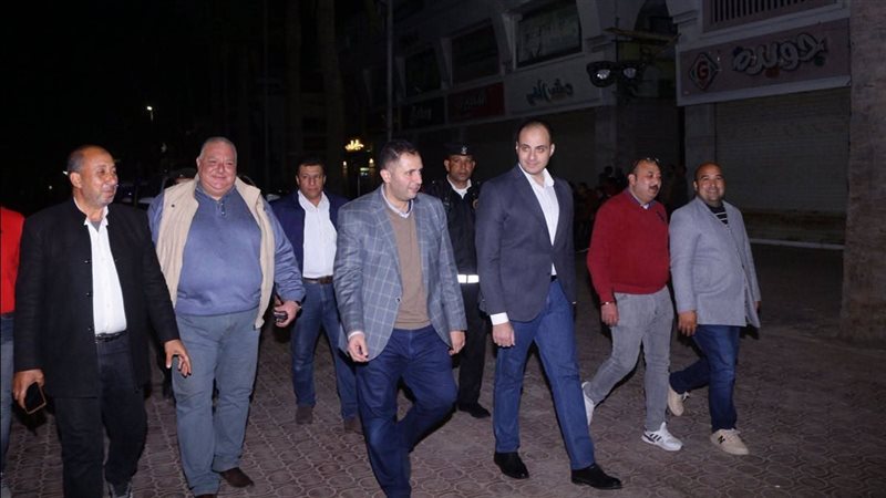 محافظ دمياط يقود