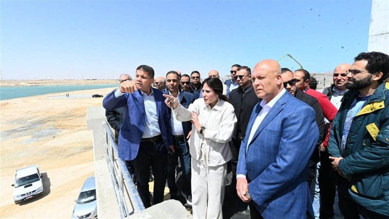 وزيرة الإسكان تتفقد
