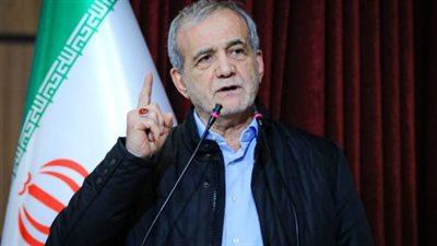 قبل ساعات من انتهاء مهلة الحرب الشاملة، بزشكيان: 14 مليون إيراني يتطوعون بالجيش لمواجهة أمريكا