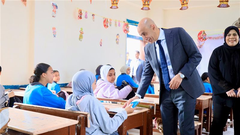محمد عبد اللطيف وزير