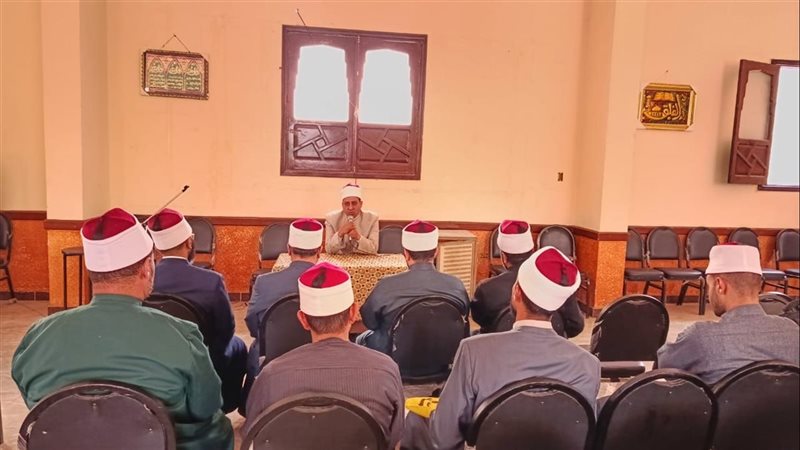 جانب من فاعليات الدورة،