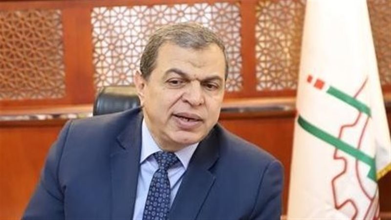 وزير القوى العاملة