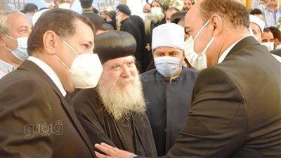 محافظ أسوان يرسل برقية تهنئة للبابا تواضروس الثاني بمناسبة عيد الميلاد 