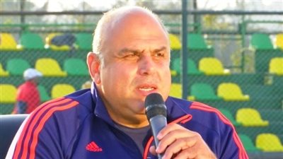 أيمن طاهر يحتفل بعيد ميلاده الـ٥٦