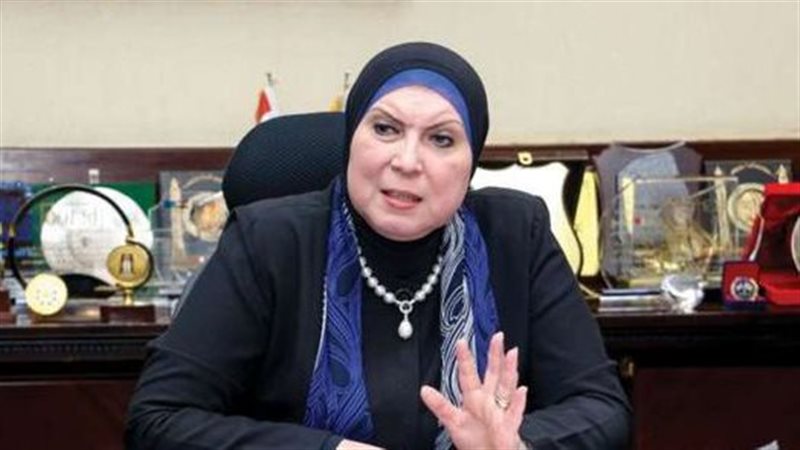 نيفين جامع 