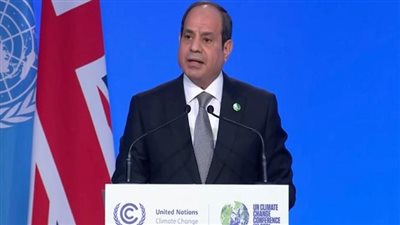 السيسي: إنتاج أول سيارة كهربائية مصرية في 2023