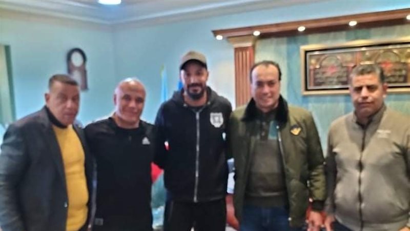 دمنهور يتعاقد مع
