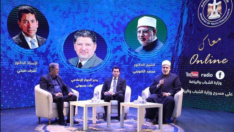 وكيل الأزهر على مسرح