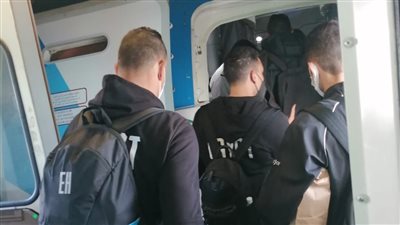 7 صور ترصد اللقطات الأولى لسفر مشجعي المنتخب الوطني إلى الكاميرون