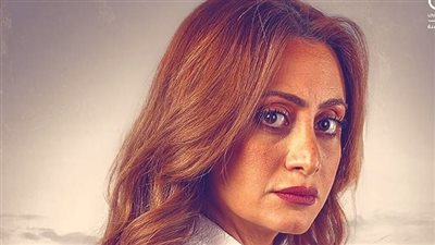 نجمة «العتاولة» منة بدر تيسير: كنت خائفة من تجسيد شخصية يسرا.. كل مشاهدي في المسلسل صعبة.. انتظروني في الجزء الثاني.. تعاونت مع كبار المخرجين والممثلين.. وصلاح السعدني تنبأ بنجاحي