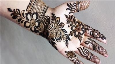 تفسير رؤية الحنة في المنام وعلاقتها بسعة الرزق 