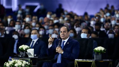رسائل قوية من السيسي لإعادة إعمار مناطق الصراعات.. التغيير بالقوة قد يؤدى إلى خراب الأبرز