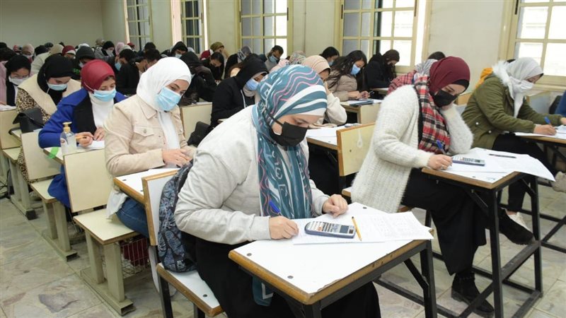 امتحانات جامعة القاهرة