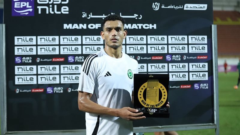 غنام محمد رجل مباراة