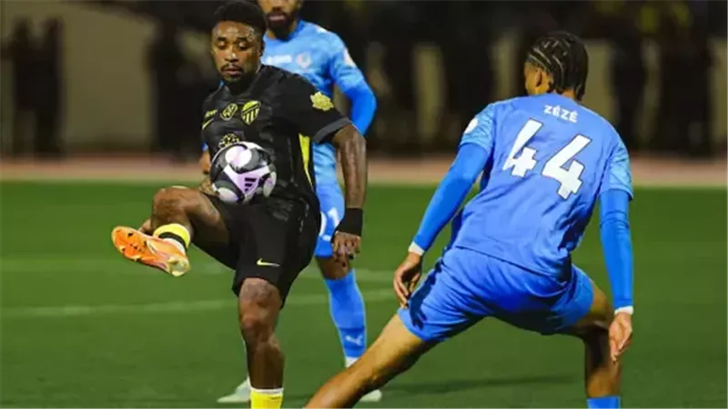 الهلال والخلود في