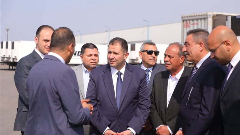 محافظ دمياط يتابع