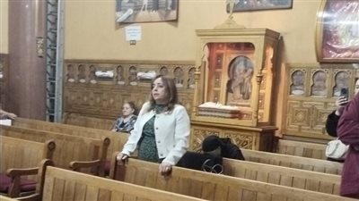 أقباط الإسكندرية يحتفلون بعيد القيامة بكنيسة 