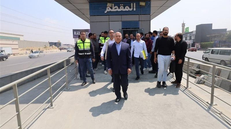 جولة وزير النقل بمحطات