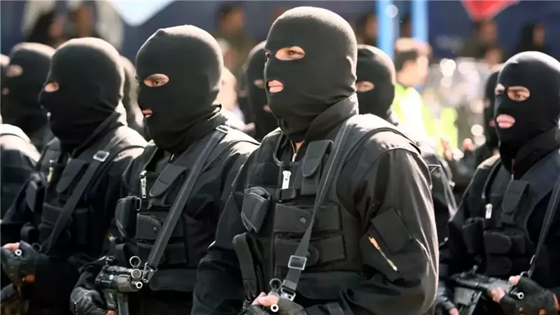 الحرس الثوري يعلن