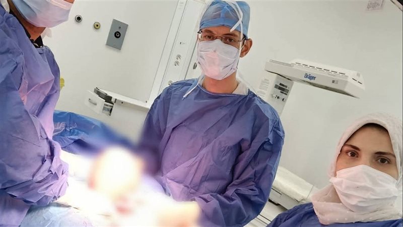 أطباء مستشفى القصاصين