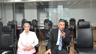محافظ جنوب سيناء يتابع مع رؤساء المدن الاستعدادات الميدانية لاحتفال المواطنين بشم النسيم 