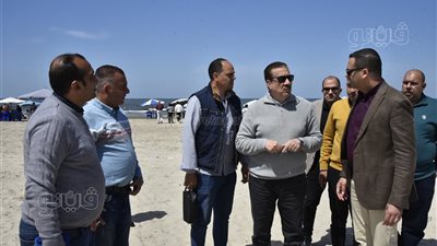 تزامنًا مع شم النسيم، محافظ بورسعيد يتفقد الشاطئ والكورنيش (صور)