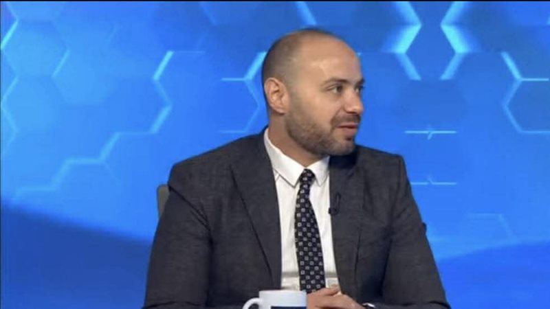 عمرو ثروت، فيتو