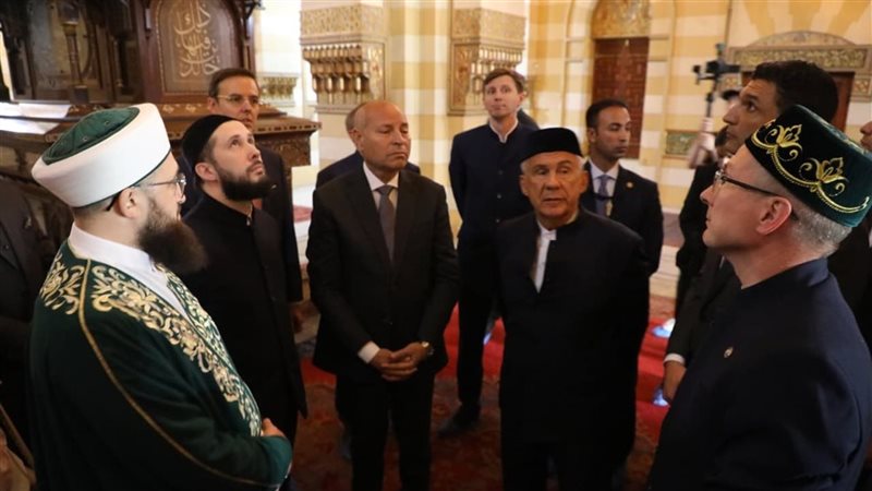 جانب من الزيارة،