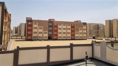 الإسكان تنتهي من تنفيذ عدد من المشروعات التعليمية بحدائق أكتوبر (صور) 