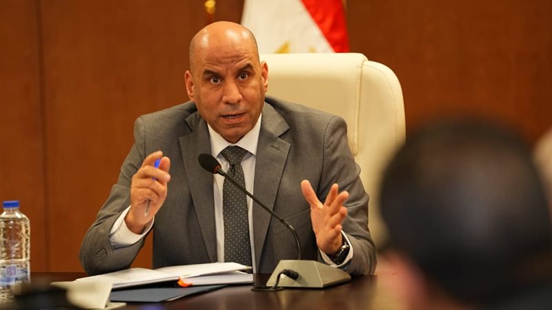 حسن رداد وزير العمل،