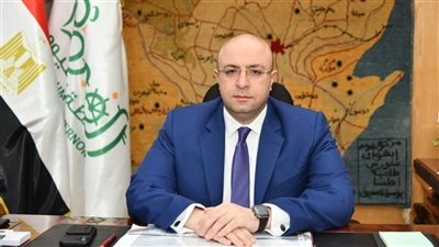 محافظ الفيوم: فحص 275 شكوى من 604 استقبلتهم منظومة الشكاوى بالمحافظة