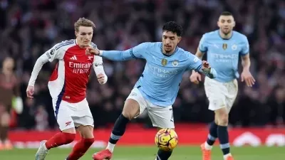 تاريخ مواجهات مانشستر سيتي ضد أرسنال قبل قمة الدوري الإنجليزي